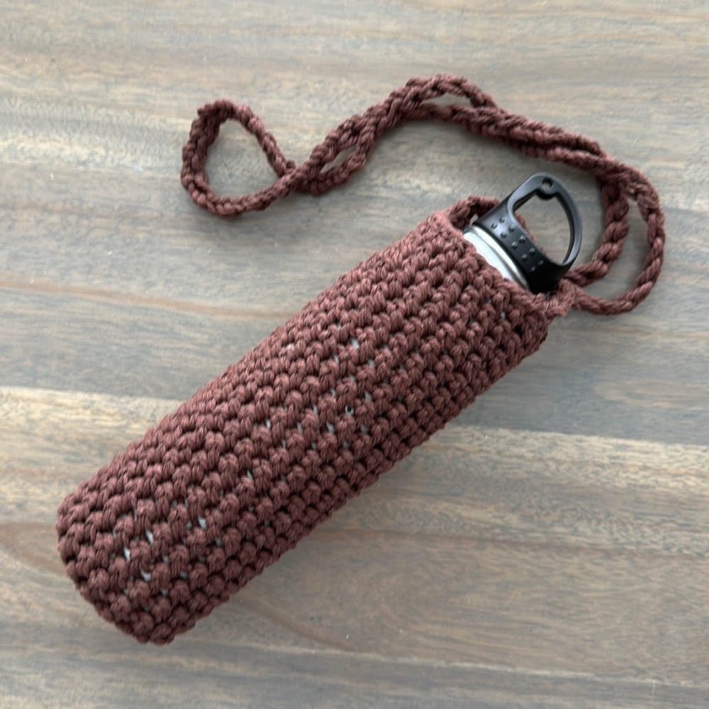 UNISEX Knitted crochet shoulder bottle bag